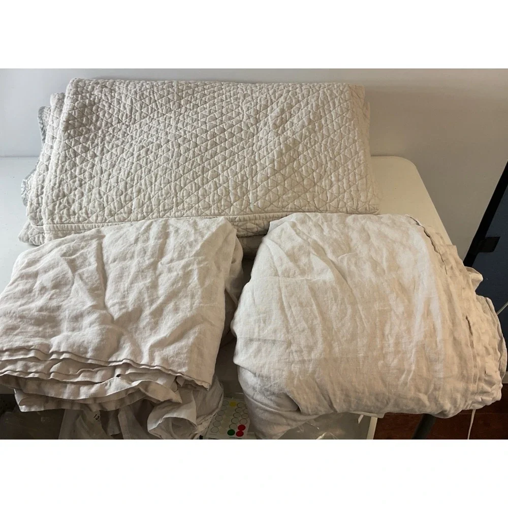 Bella Notte Grey / tan 100% linen Queen quilted coverlet/ bedspread + bed skirt